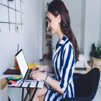 Tips for Working Women in the Gulf to Overcome Workplace Challenges